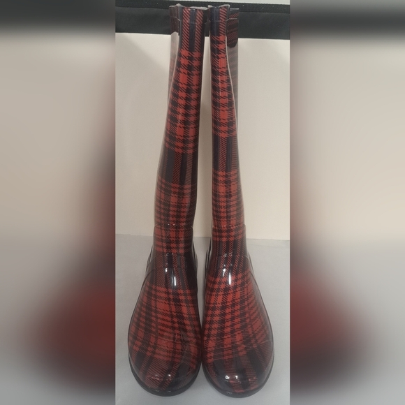 143 Girl Womens 9 Red Navy Rubber Rain Boots Knee High Buffalo Plaid - Picture 2 of 9